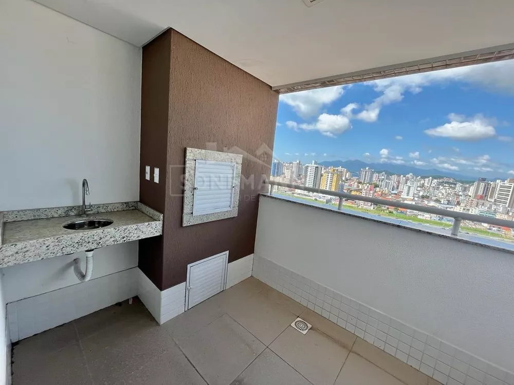 Apartamento à venda com 3 quartos, 93m² - Foto 4