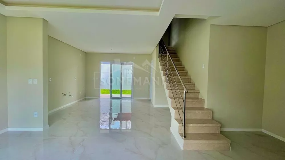 Casa à venda com 3 quartos, 107m² - Foto 5