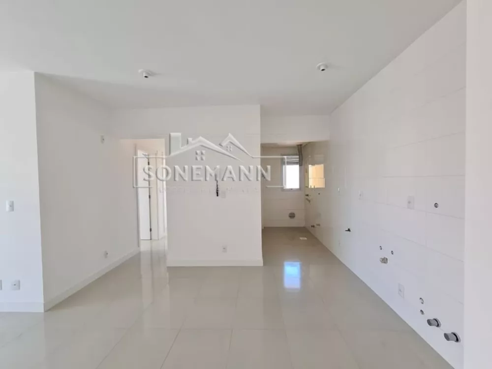 Apartamento à venda com 3 quartos, 78m² - Foto 4