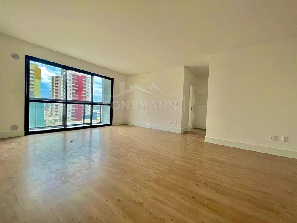 Apartamento à venda com 2 quartos, 72m² - Foto 3