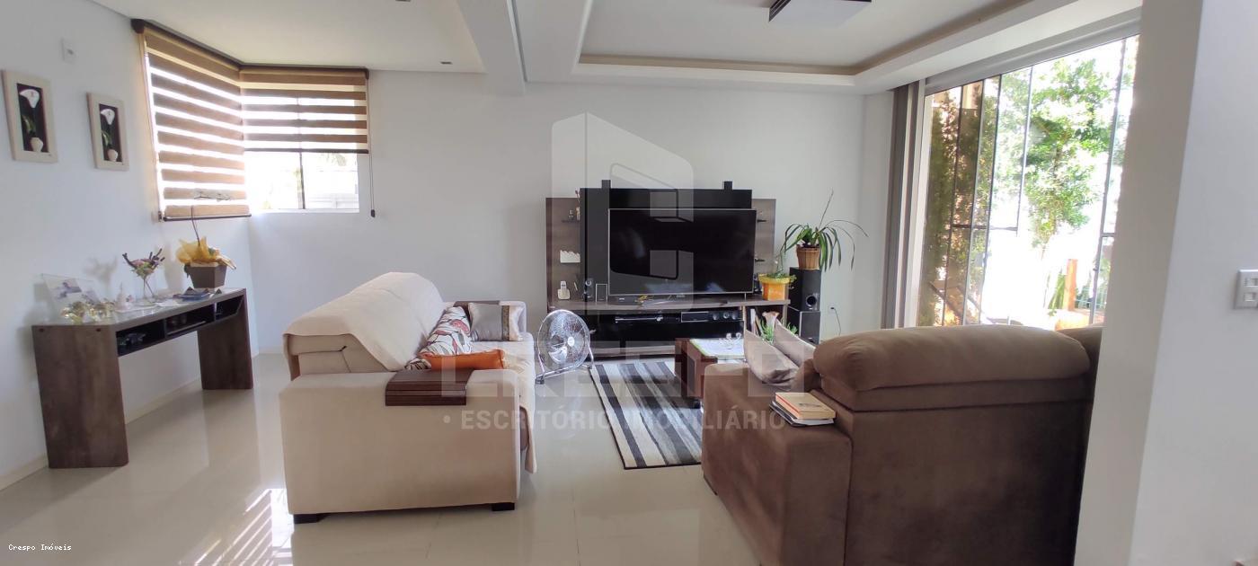 Casa à venda com 3 quartos, 210m² - Foto 16