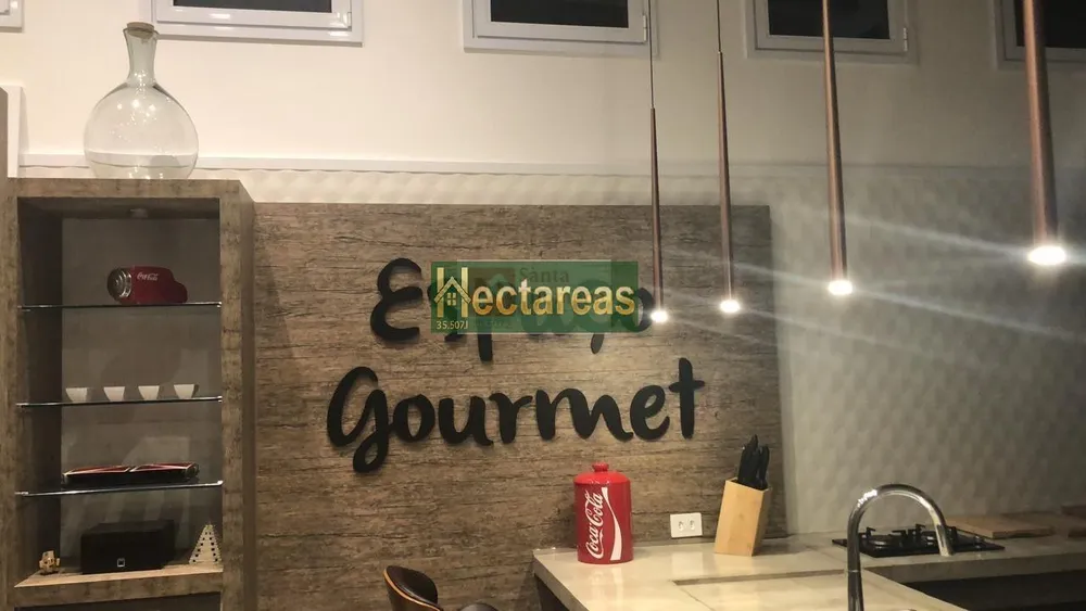 Cobertura, 3 quartos, 220 m² - Foto 2