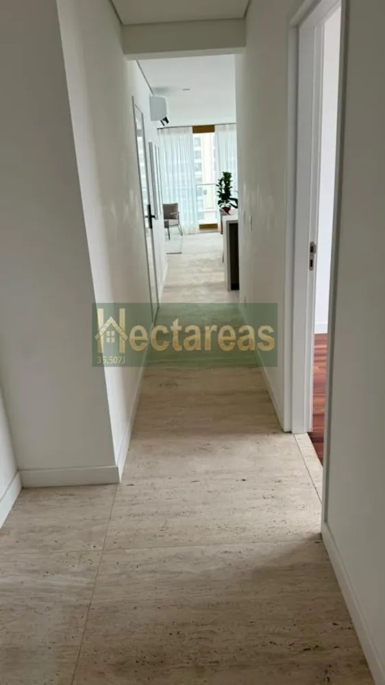 Apartamento, 3 quartos, 147 m² - Foto 3