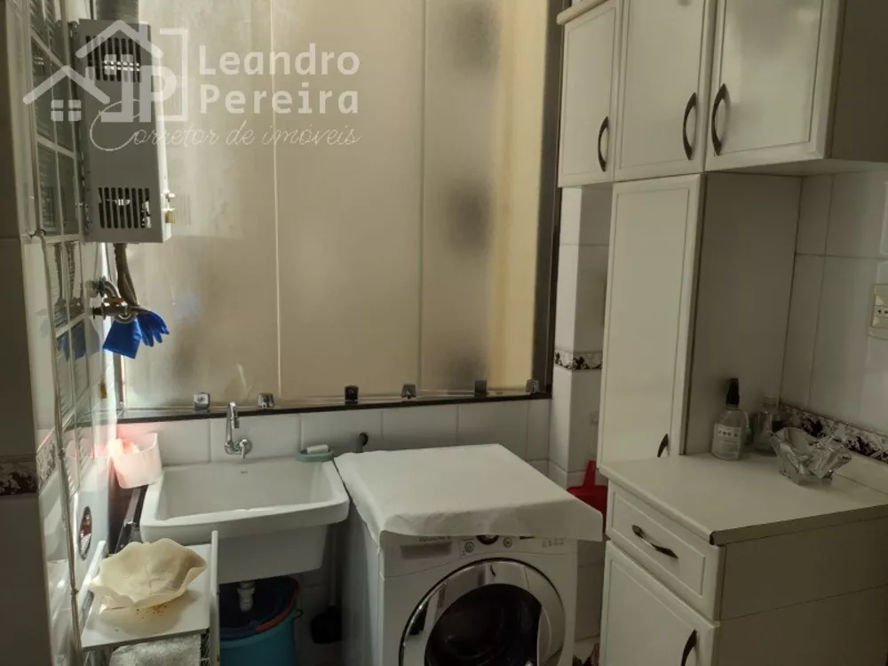 Apartamento à venda com 3 quartos, 125m² - Foto 2