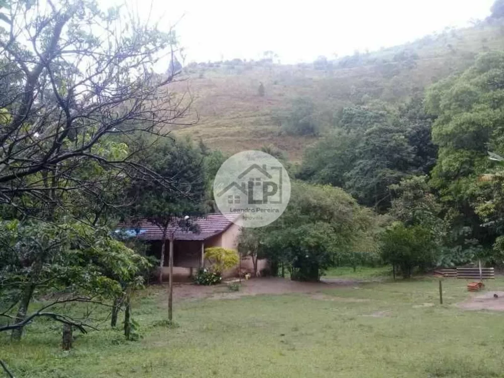 Sítio, 4 quartos, 2 hectares - Foto 1