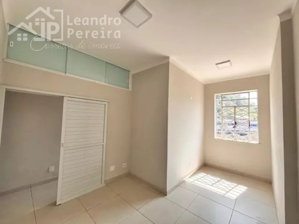 Apartamento à venda com 3 quartos, 91m² - Foto 4