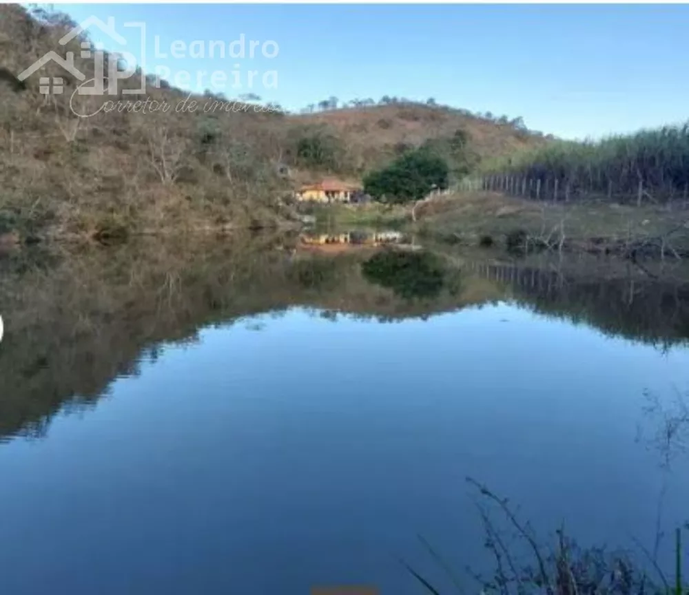 Fazenda à venda com 2 quartos, 60m² - Foto 4