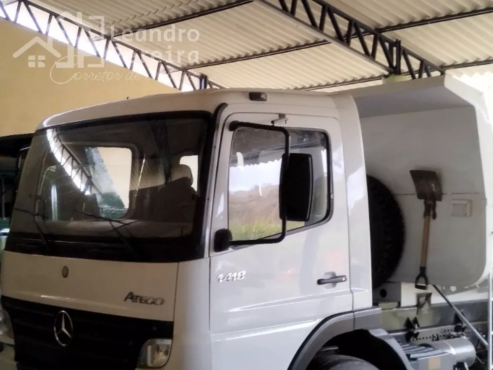 Fazenda, 2 quartos - Foto 56