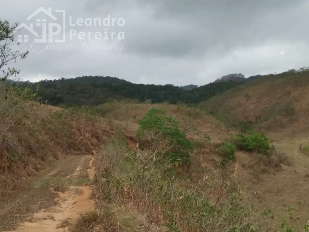 Fazenda, 2 quartos - Foto 9