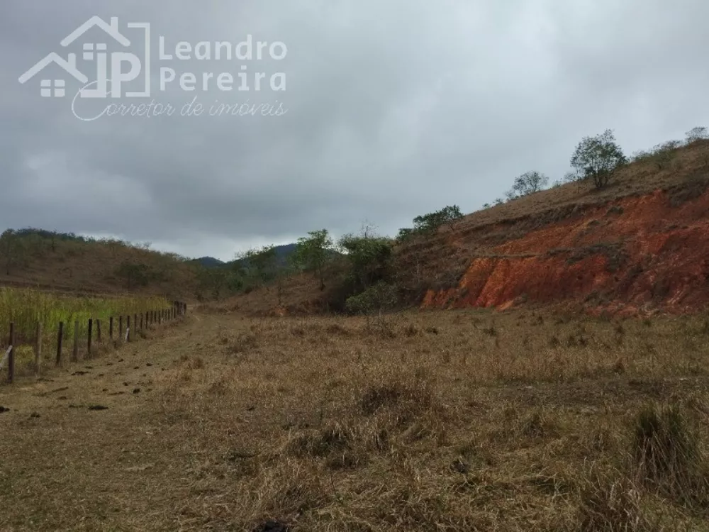 Fazenda, 2 quartos - Foto 17