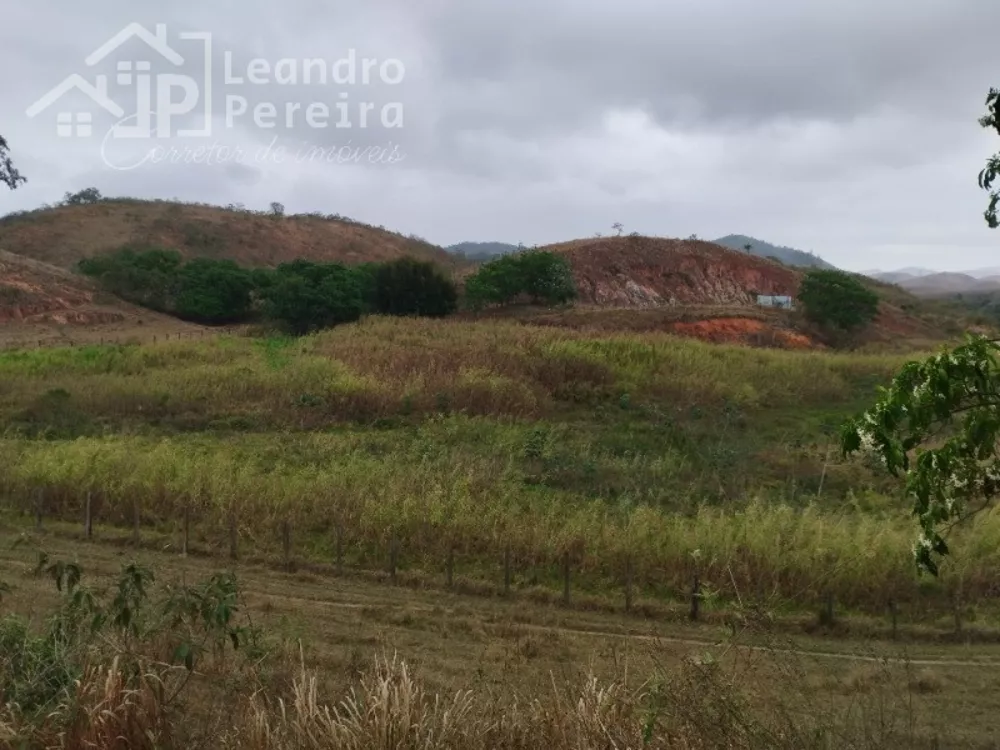 Fazenda, 2 quartos - Foto 13