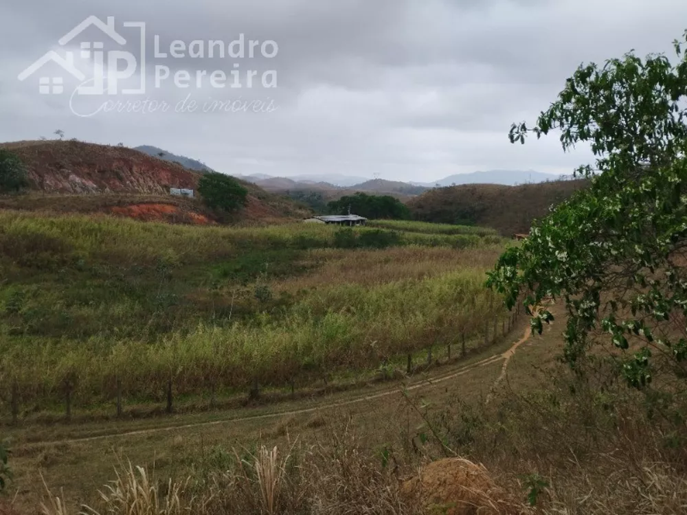 Fazenda, 2 quartos - Foto 14