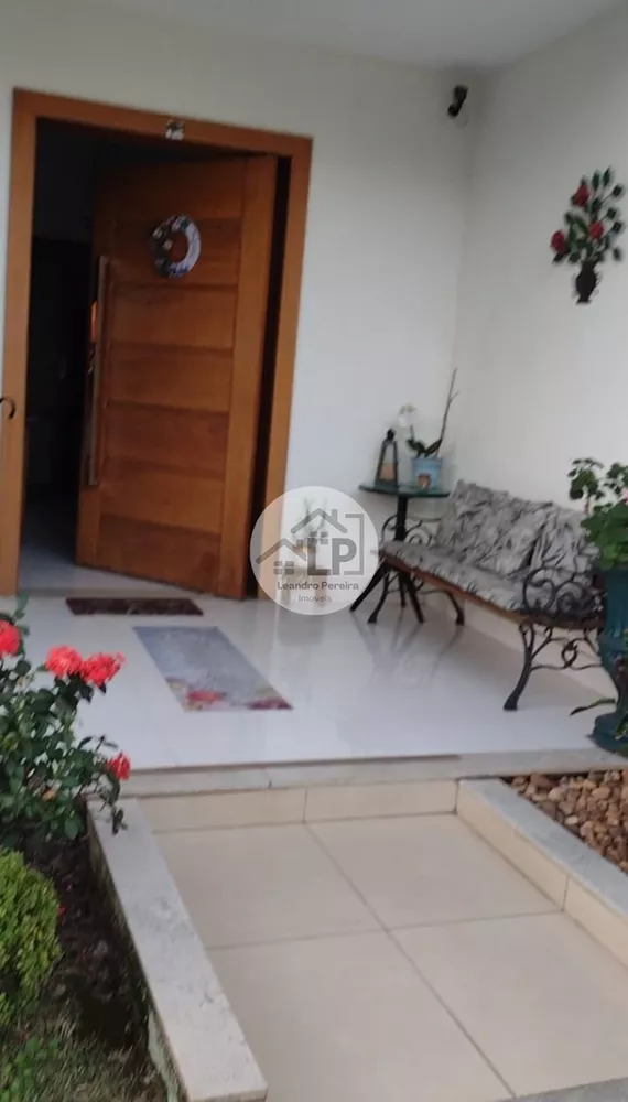 Casa, 3 quartos, 221 m² - Foto 30