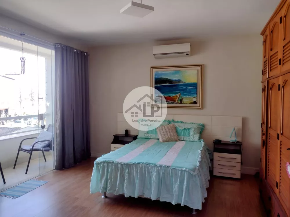 Casa, 3 quartos, 221 m² - Foto 13