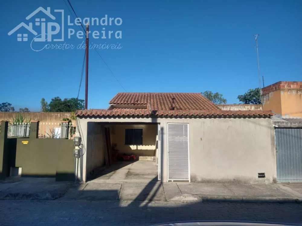 Casa à venda com 2 quartos, 60m² - Foto 1