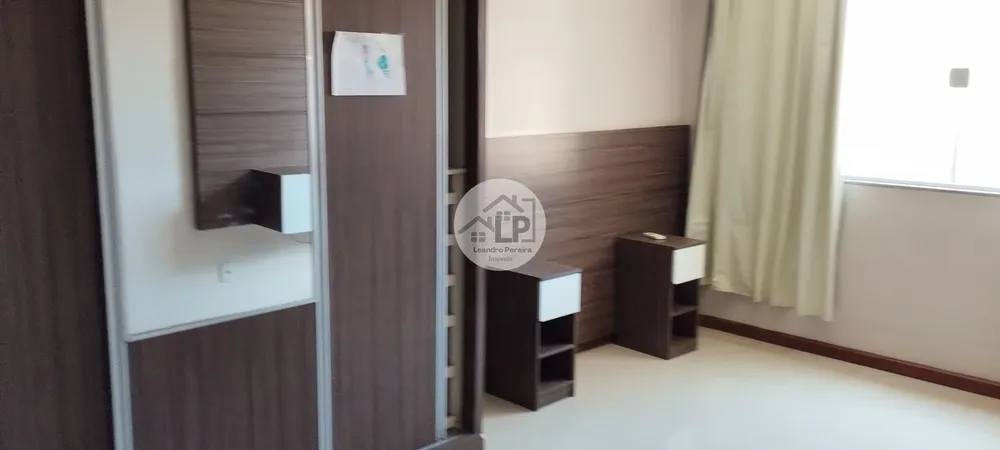 Casa, 3 quartos, 240 m² - Foto 12