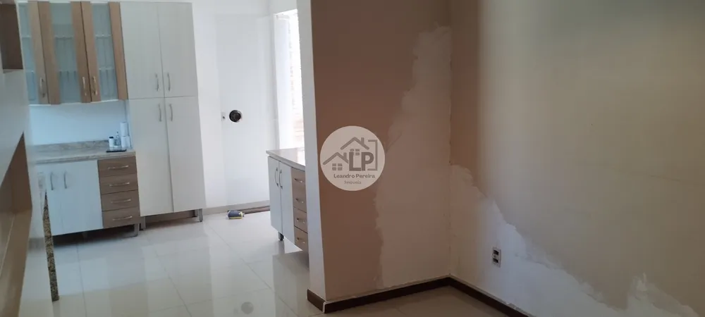 Casa, 3 quartos, 240 m² - Foto 7