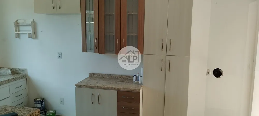 Casa, 3 quartos, 240 m² - Foto 4
