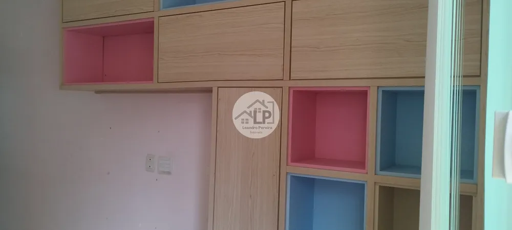 Casa, 3 quartos, 240 m² - Foto 17