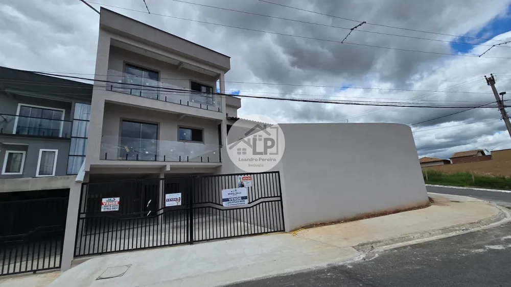 Casa, 3 quartos, 180 m² - Foto 1
