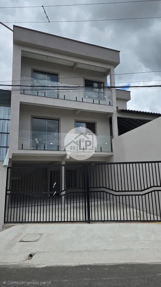 Casa, 3 quartos, 180 m² - Foto 2