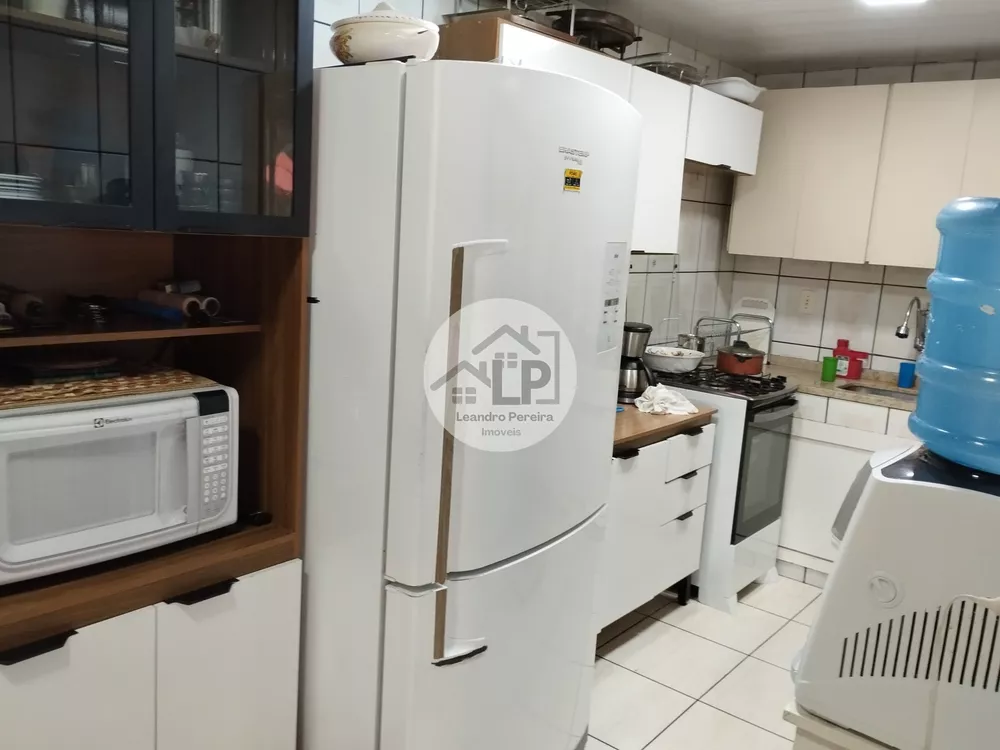 Chácara, 4 quartos, 2780 m² - Foto 2