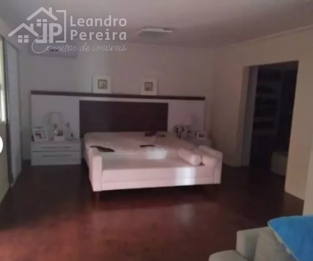 Casa à venda com 5 quartos, 256m² - Foto 5