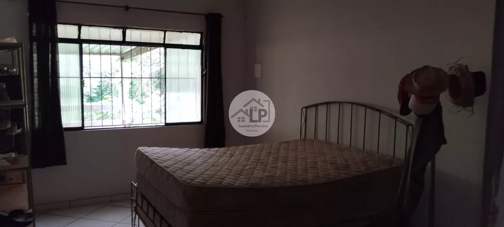 Chácara, 3 quartos, 2475 m² - Foto 4