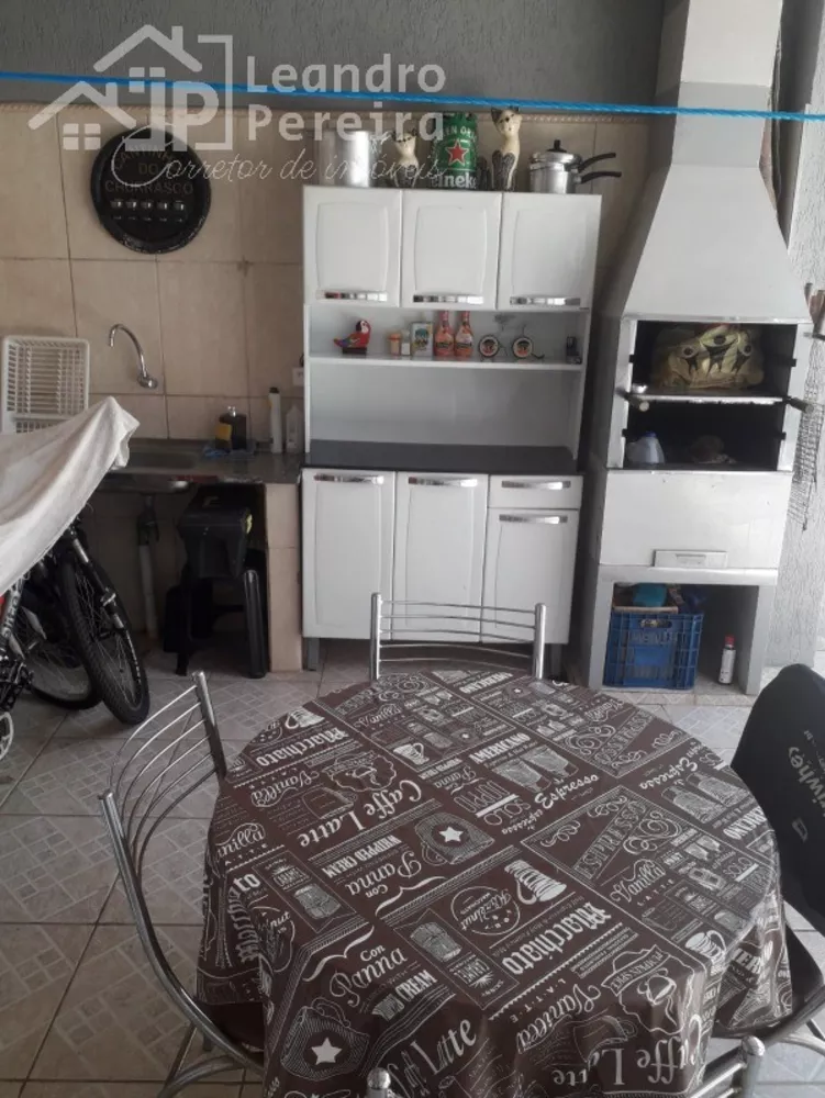 Apartamento à venda com 2 quartos, 45m² - Foto 3