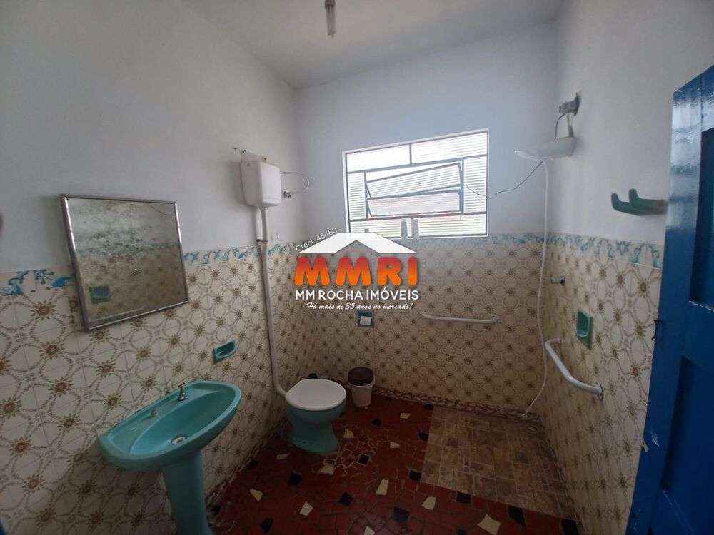 Prédio Inteiro à venda com 3 quartos, 329m² - Foto 2