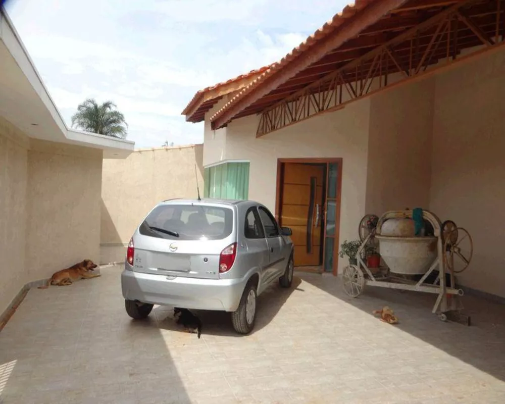 Casa à venda com 3 quartos, 320m² - Foto 5