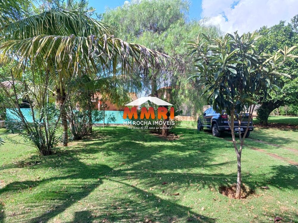 Chácara à venda com 5 quartos, 2400m² - Foto 4