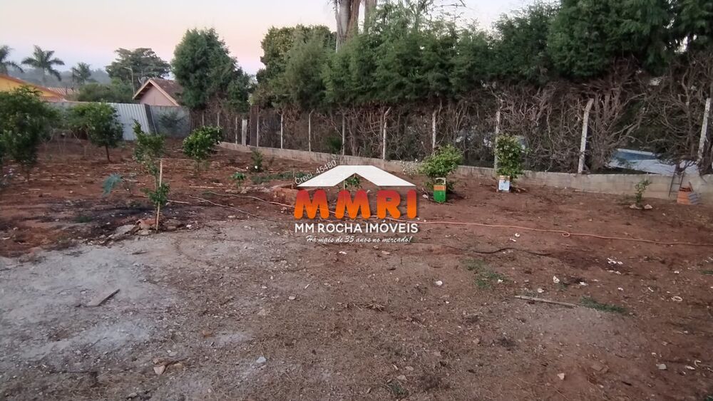 Chácara à venda com 2 quartos, 1000m² - Foto 10
