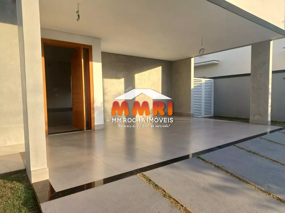 Casa de Condomínio à venda com 3 quartos, 720m² - Foto 3