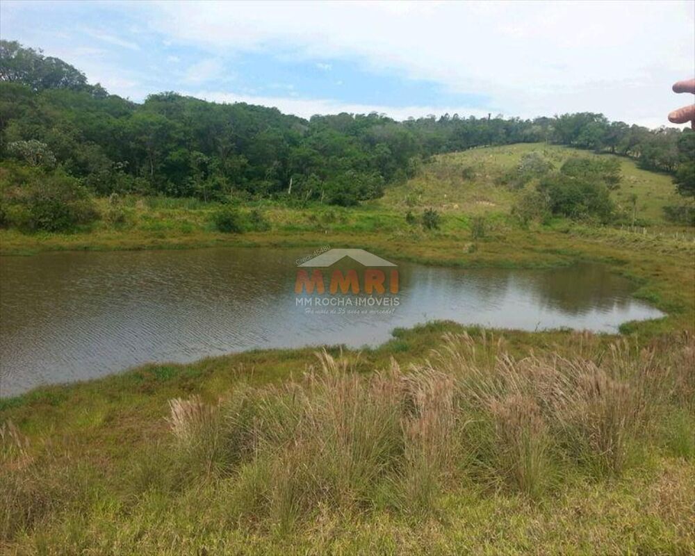 Sítio, 2 quartos, 6 hectares - Foto 3