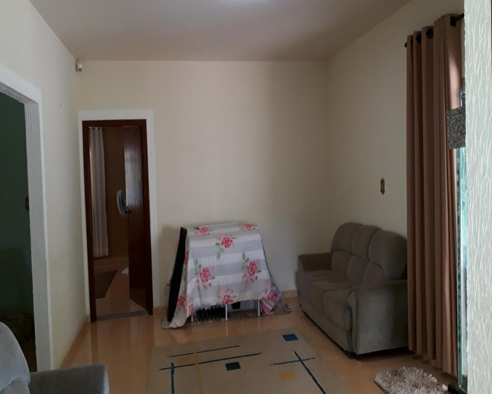 Chácara à venda com 4 quartos, 3800m² - Foto 1