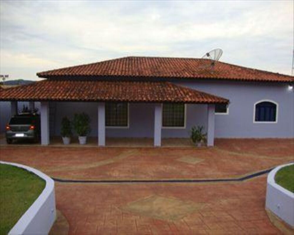Chácara, 4 quartos, 1040 m² - Foto 1