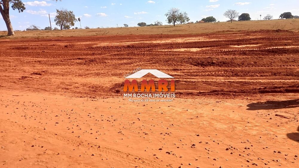 Terreno à venda, 88m² - Foto 1