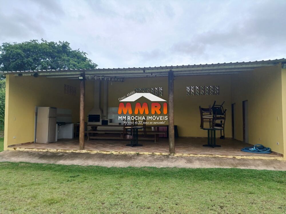 Sítio, 2 quartos, 1 m² - Foto 2