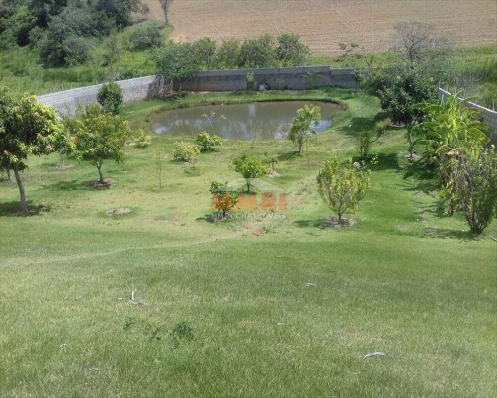 Chácara à venda com 4 quartos, 3500m² - Foto 17
