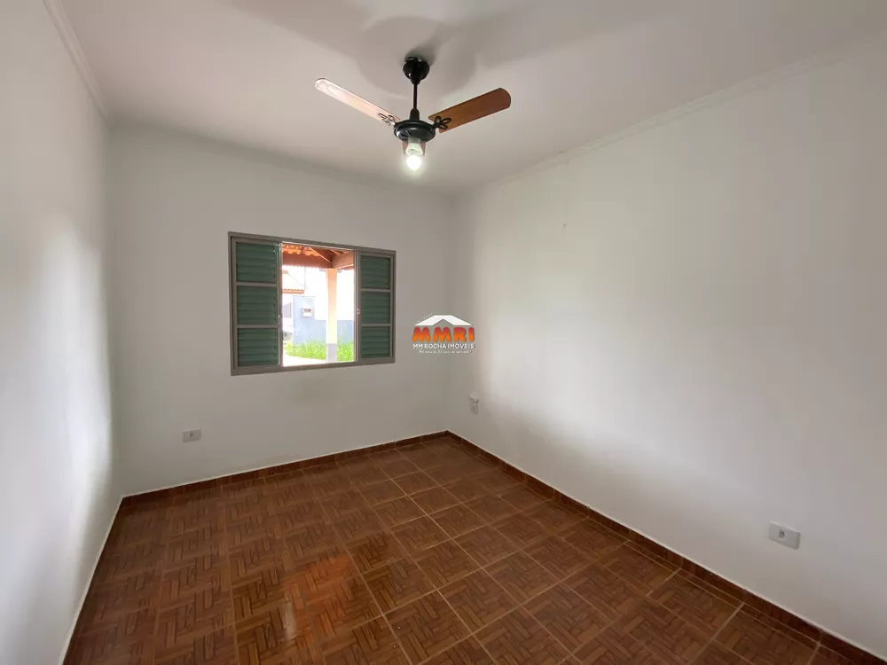 Casa à venda com 3 quartos, 140m² - Foto 9