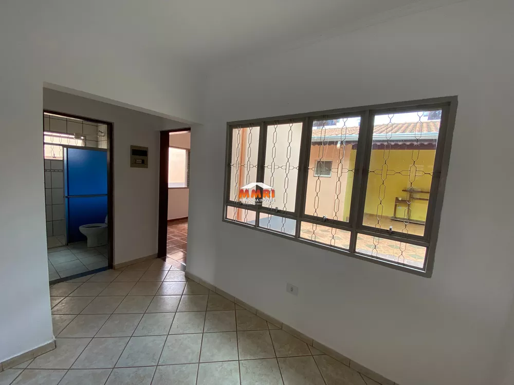 Casa à venda com 3 quartos, 140m² - Foto 8