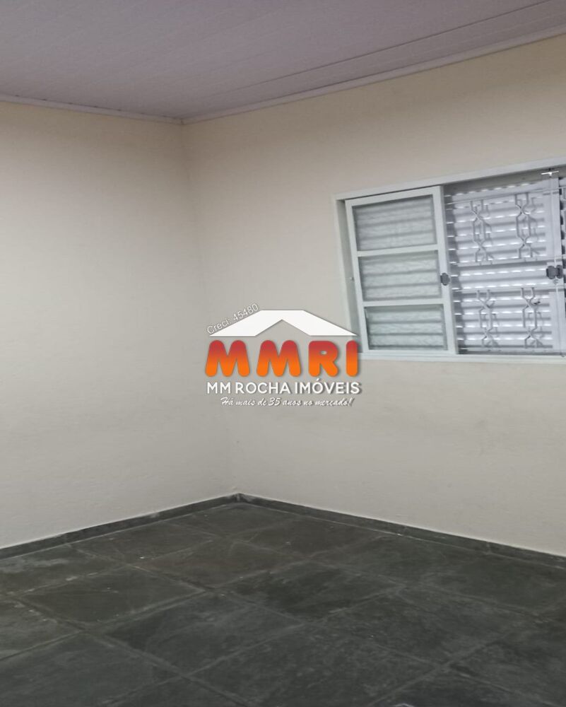 Chácara, 2 quartos, 607 m² - Foto 1