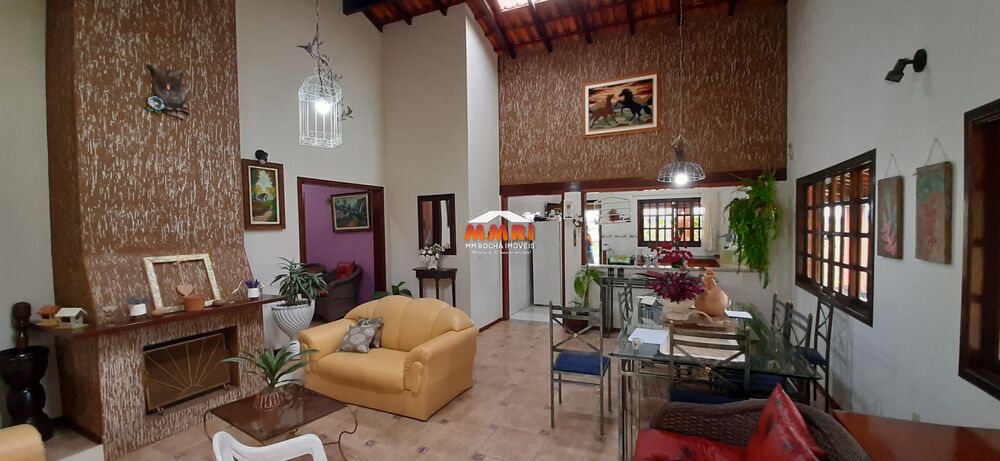 Sítio à venda com 3 quartos, 27000m² - Foto 2