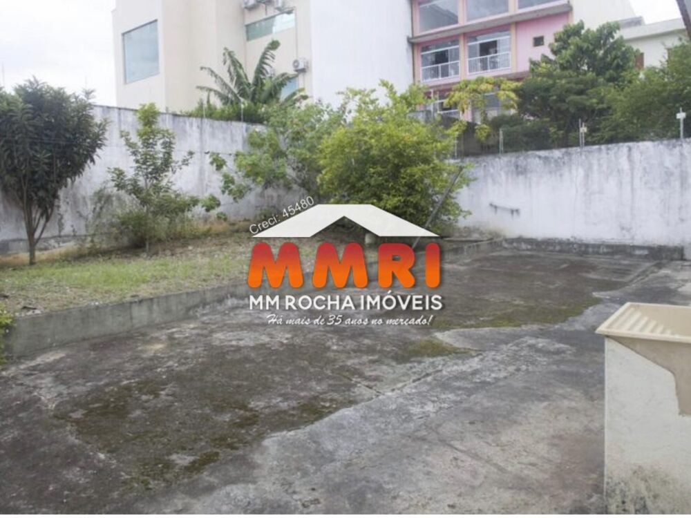 Casa, 4 quartos, 250 m² - Foto 28