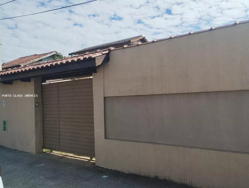 Casa à venda com 2 quartos, 300m² - Foto 1