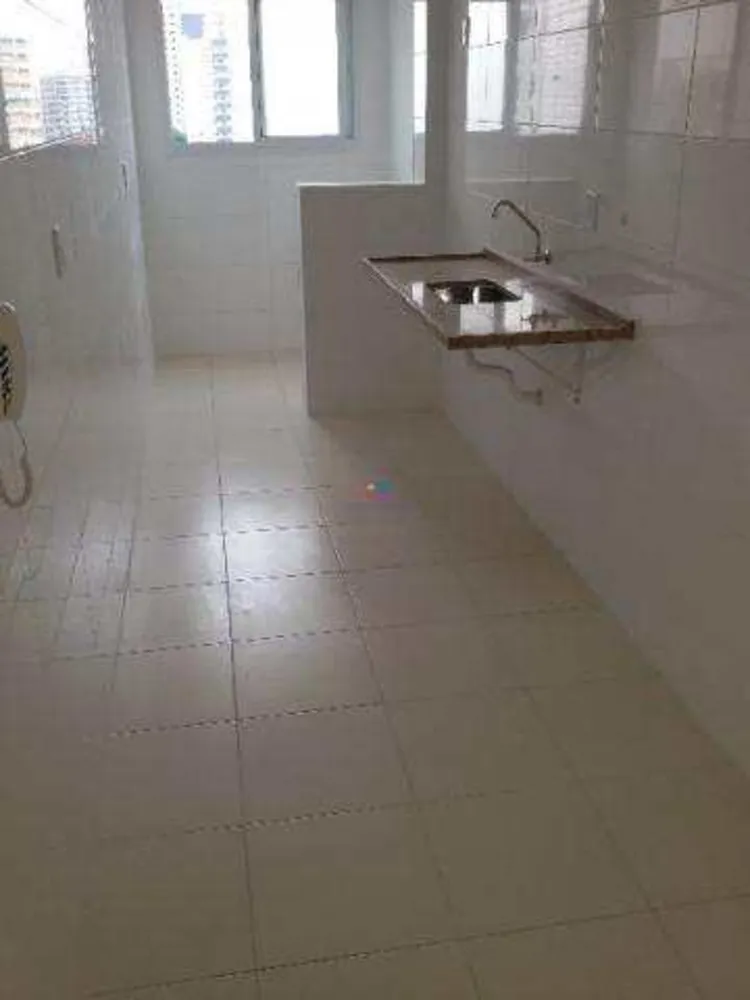 Apartamento, 3 quartos, 131 m² - Foto 2