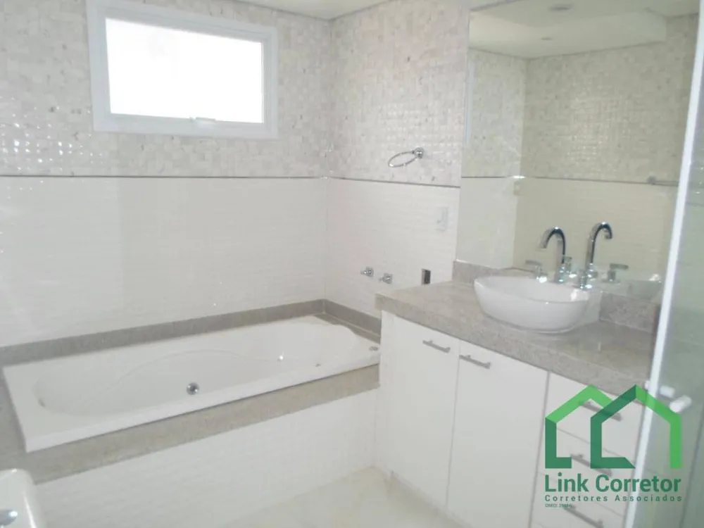 Casa, 4 quartos, 320 m² - Foto 1