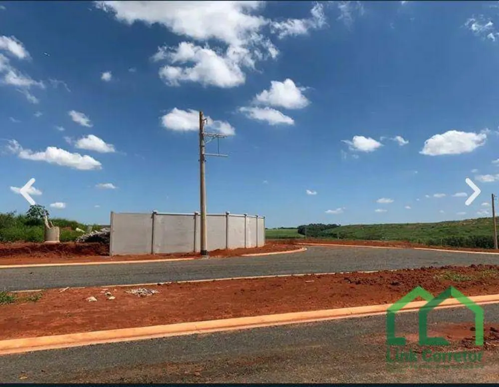 Loteamento e Condomínio, 200 m² - Foto 1
