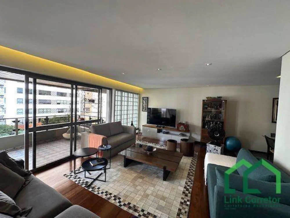 Apartamento, 3 quartos, 196 m² - Foto 2